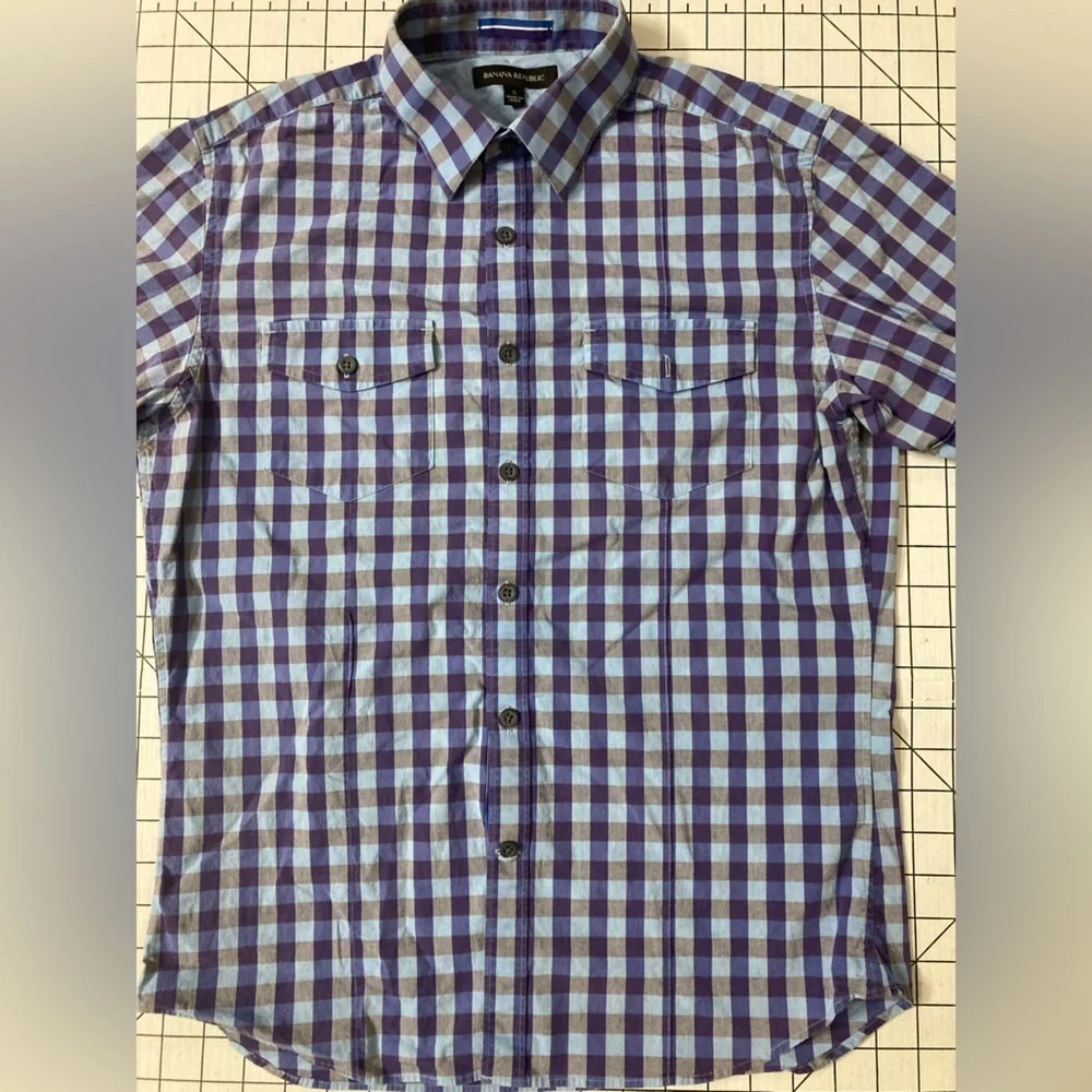 Banana Republic‎ Men’s Small Blue/Purple SS Button Down Shirt
